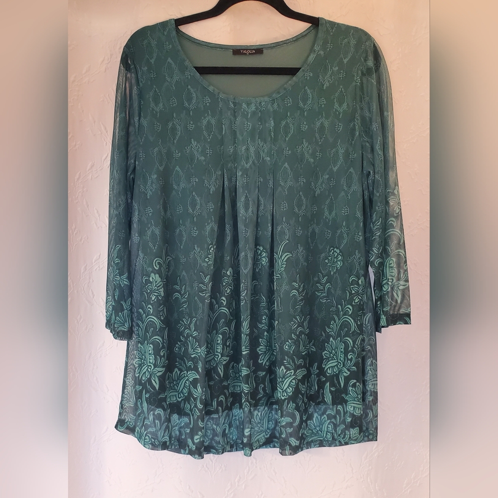 Valeria Tunic